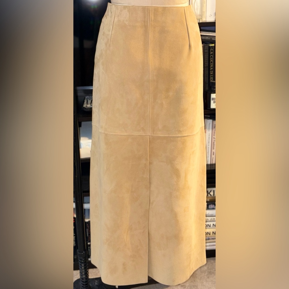FERRAGAMO Elegant Tan Suede Skirt